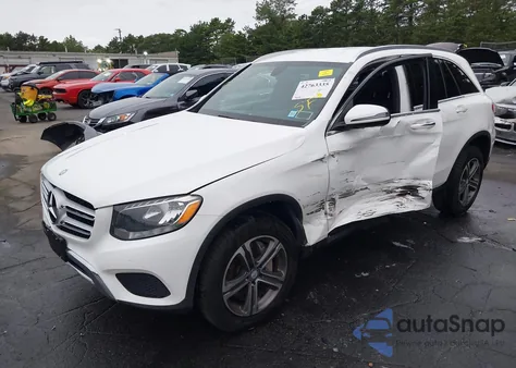 2017 Mercedes-Benz Glc 300 300 z USA, uszkodzony, nr VIN WDC0G4JB8HF126905